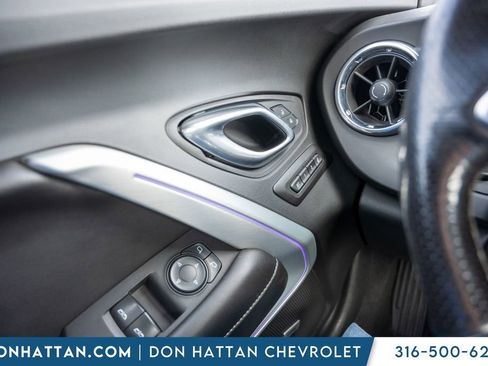 Used 2019 Chevrolet Camaro SS image 18