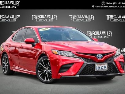 Used 2019 Toyota Camry Hybrid