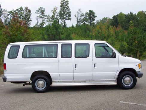 Used 1999 Ford E-350 and Econoline 350 XL image 5