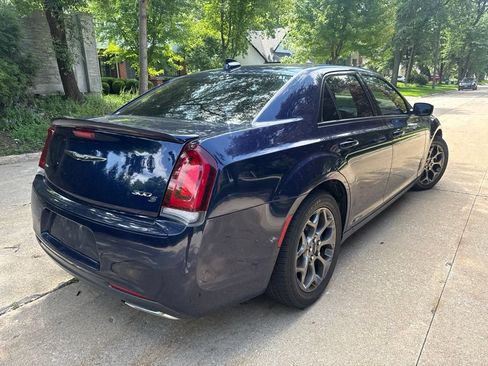Used 2016 Chrysler 300 S w/ 300S Premium Group AWD/4WD image 6