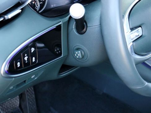 Used 2023 Genesis GV70 2.5T w/ Advanced Package image 17