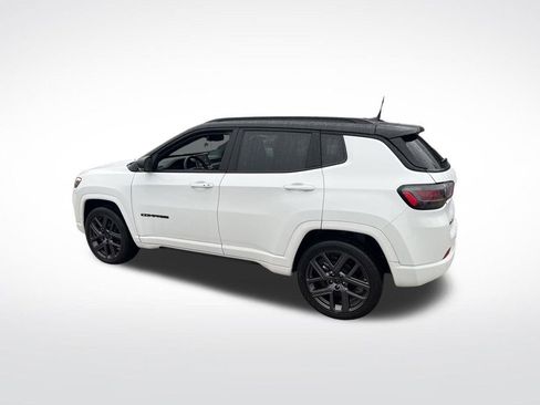 Used 2025 Jeep Compass Limited w/ High Altitude Package image 49