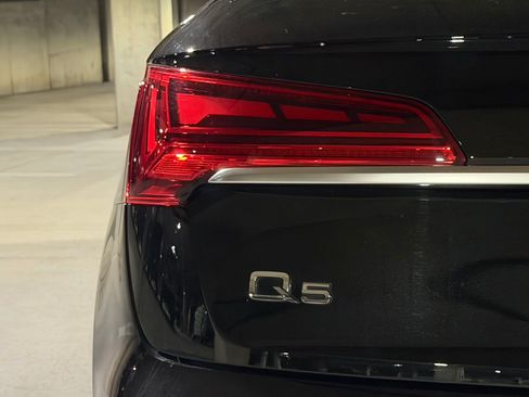 Used 2023 Audi Q5 2.0T Premium Plus w/ Premium Plus Package AWD/4WD image 29