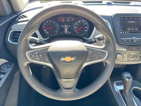 Used 2020 Chevrolet Equinox LS image 14