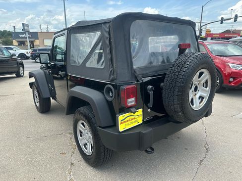 Used 2014 Jeep Wrangler Sport AWD/4WD image 4