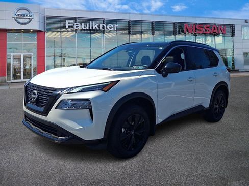 Certified 2023 Nissan Rogue SV w/ SV Premium B Package AWD/4WD image 3