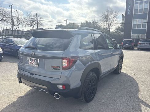 Used 2023 Honda Passport TrailSport image 25