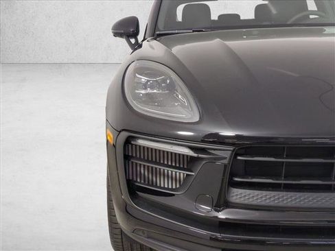 New 2026 Porsche Macan S image 11