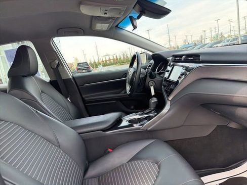Used 2018 Toyota Camry SE image 26