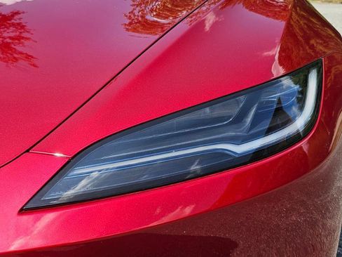 Used 2024 Tesla Model 3 Long Range AWD/4WD image 28