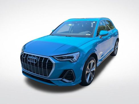 Used 2020 Audi Q3 2.0T Premium Plus AWD/4WD image 3