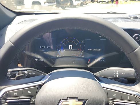 New 2026 Chevrolet Equinox LT w/ Safety and Technology Package FWD image 31