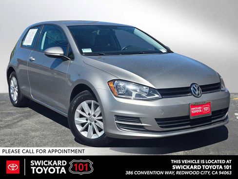 Used 2015 Volkswagen Golf S FWD image 1