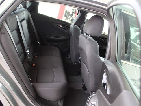 Used 2024 Chevrolet Malibu LT image 19