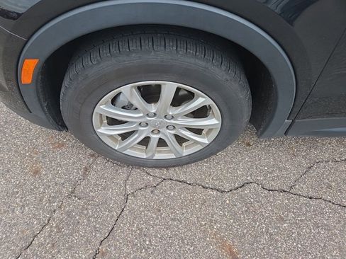 Certified 2019 Cadillac XT4 Luxury image 9