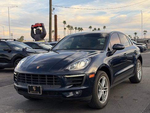 Used 2017 Porsche Macan image 1