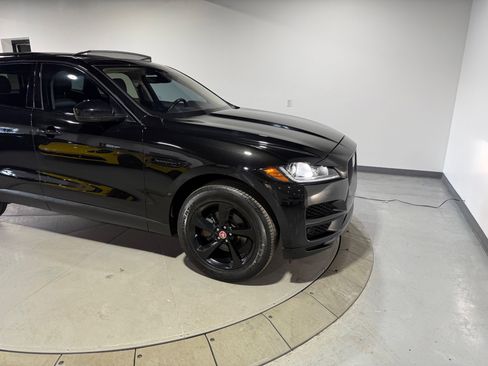 Used 2020 Jaguar F-PACE Prestige AWD/4WD image 9