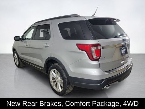 Used 2018 Ford Explorer XLT w/ Equipment Group 202A AWD/4WD image 5