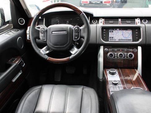 Used 2014 Land Rover Range Rover HSE AWD/4WD image 12