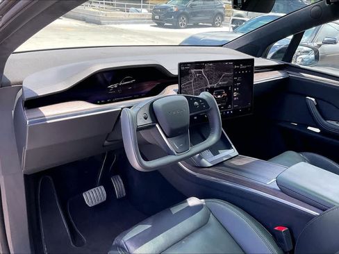 Used 2023 Tesla Model X AWD/4WD image 2