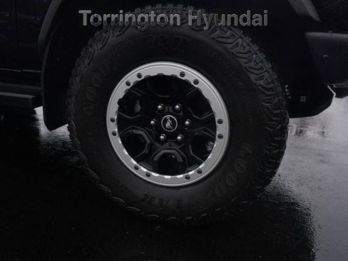 Used 2021 Ford Bronco Badlands w/ Sasquatch Package image 10