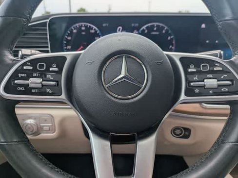 Used 2022 Mercedes-Benz GLE 350 4MATIC w/ AMG Line Exterior image 22