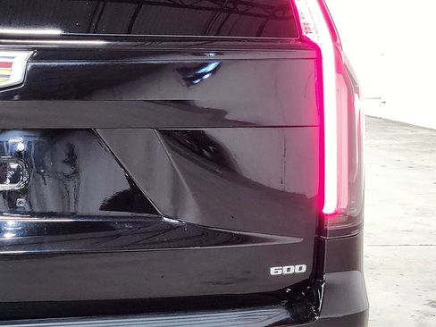 Used 2022 Cadillac Escalade Sport w/ Touring Package image 23