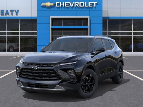 New 2025 Chevrolet Blazer LT w/ Midnight/Sport Edition AWD/4WD image 6