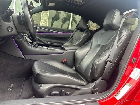 Used 2017 INFINITI Q60 Red Sport 400 RWD image 14