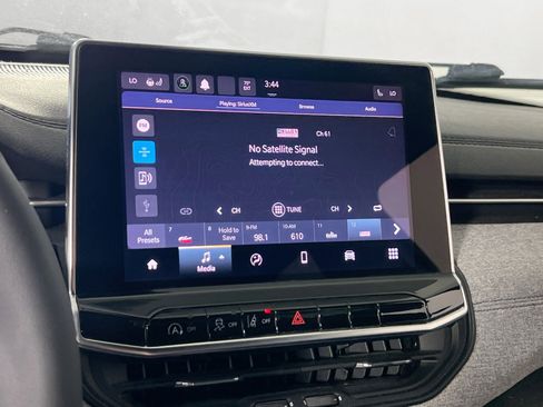 Used 2023 Jeep Compass Latitude w/ Convenience Group image 13