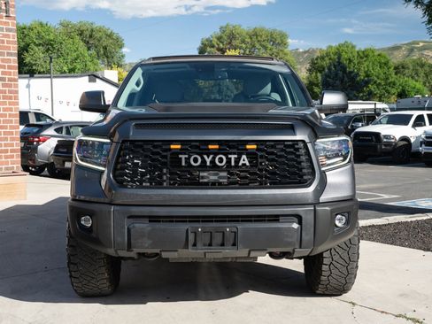 Used 2021 Toyota Tundra Limited w/ Limited Premium Package AWD/4WD image 2
