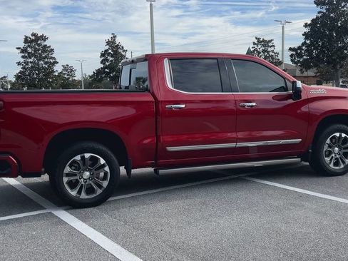 Used 2023 Chevrolet Silverado 1500 High Country w/ Technology Package image 10