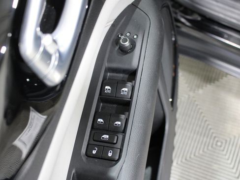 Used 2025 Jeep Compass Limited AWD/4WD image 7