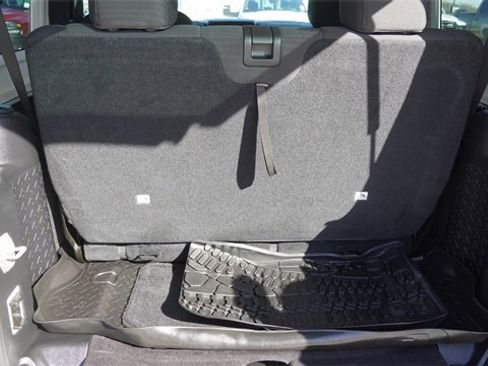 Used 2016 Jeep Wrangler Sport w/ Connectivity Group image 12