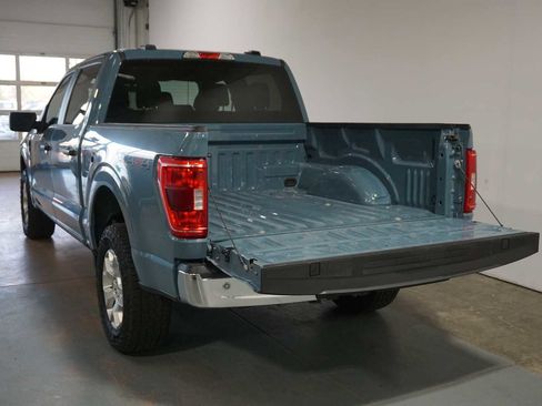 Used 2023 Ford F150 XLT image 4