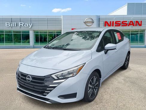 Used 2025 Nissan Versa SV w/ Trunk Package FWD image 3