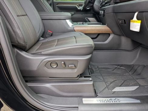 New 2026 Chevrolet Silverado 2500 High Country w/ High Country Premium Package AWD/4WD image 40