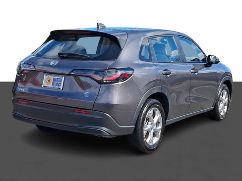Certified 2024 Honda HR-V LX image 6