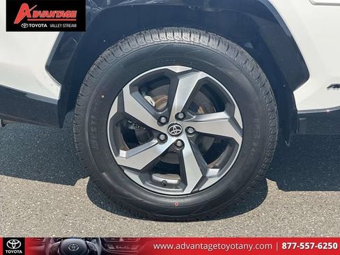 Used 2023 Toyota RAV4 SE w/ Weather & Moonroof Package AWD/4WD image 11