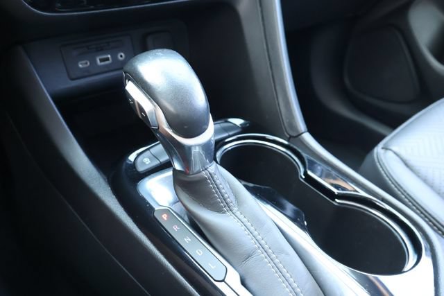 Used 2022 Buick Encore GX Essence w/ Advanced Technology Package FWD image 28