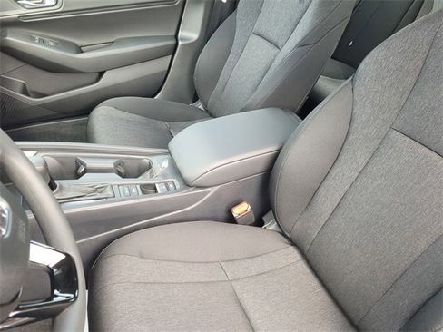 New 2025 Honda Accord SE image 17