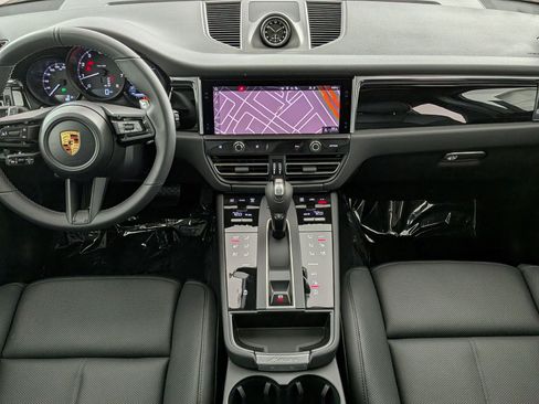 New 2026 Porsche Macan AWD/4WD image 20