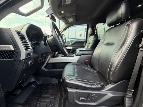 Used 2017 Ford F250 Lariat w/ Lariat Value Package AWD/4WD image 16