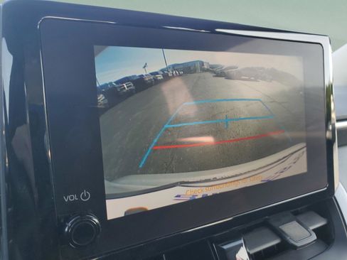 Used 2023 Toyota Corolla LE FWD image 24