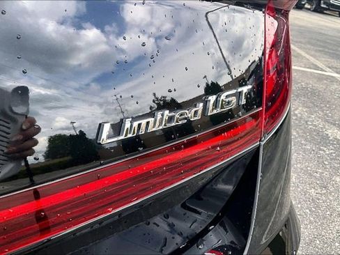 Used 2022 Hyundai Sonata Limited FWD image 23