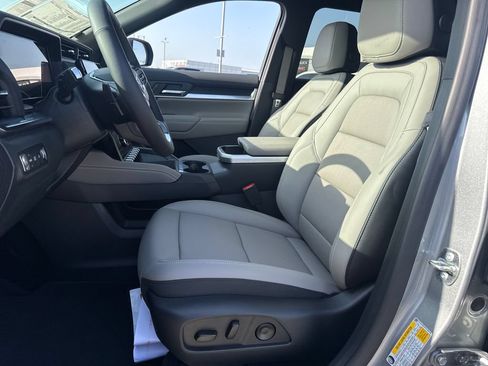 New 2026 GMC Terrain Elevation w/ Elevation Premium Package FWD image 13