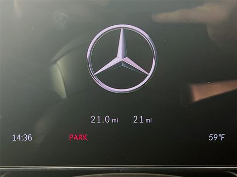New 2026 Mercedes-Benz GLC 300 4MATIC image 12