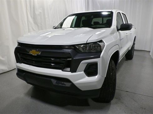New 2026 Chevrolet Colorado LT image 6