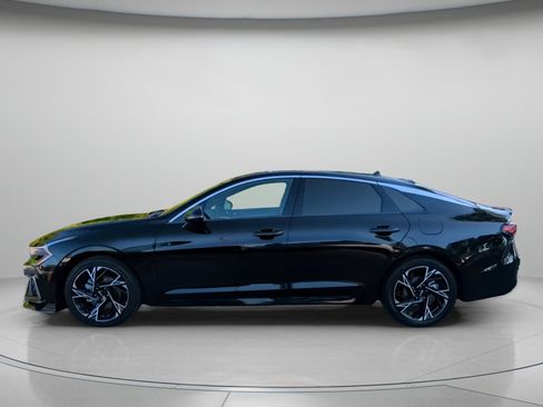 Used 2025 Kia K5 GT-Line w/ GT-Line Premium Package AWD/4WD image 17