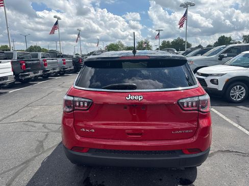 Used 2020 Jeep Compass Limited AWD/4WD image 6